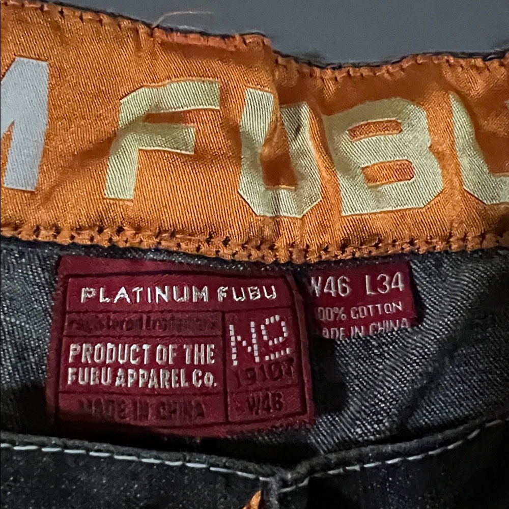 FUBU Men's Dark Gray Relaxed Jeans sz 46 -34 - Picture 2 of 5